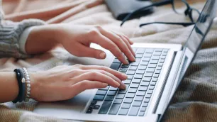 Teaching Writing Skills: Comparing Social Media Writing and Academic Writing