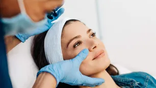 Exploring the Possibilities of Combining Dermal Fillers and Botox: A Comprehensive Guide