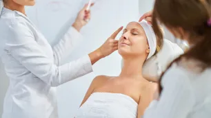 Discover How Continuing Professional Development (CPD) Can Enhance Your Aesthetic Skills